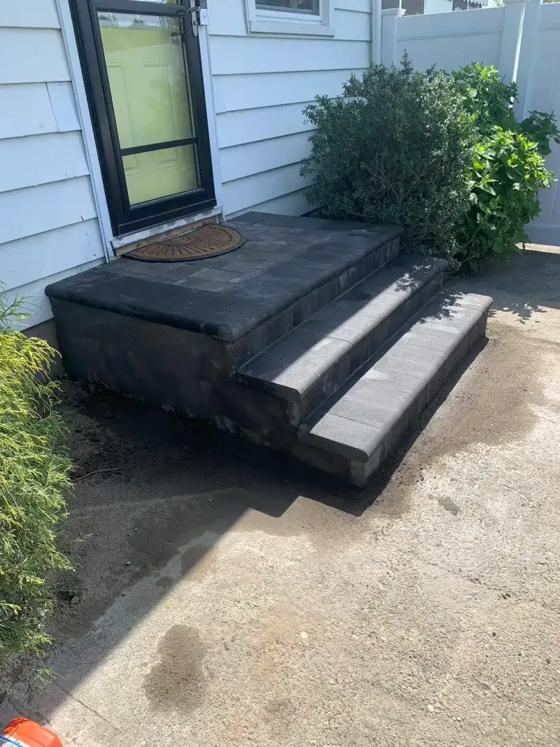 Paver Stoop